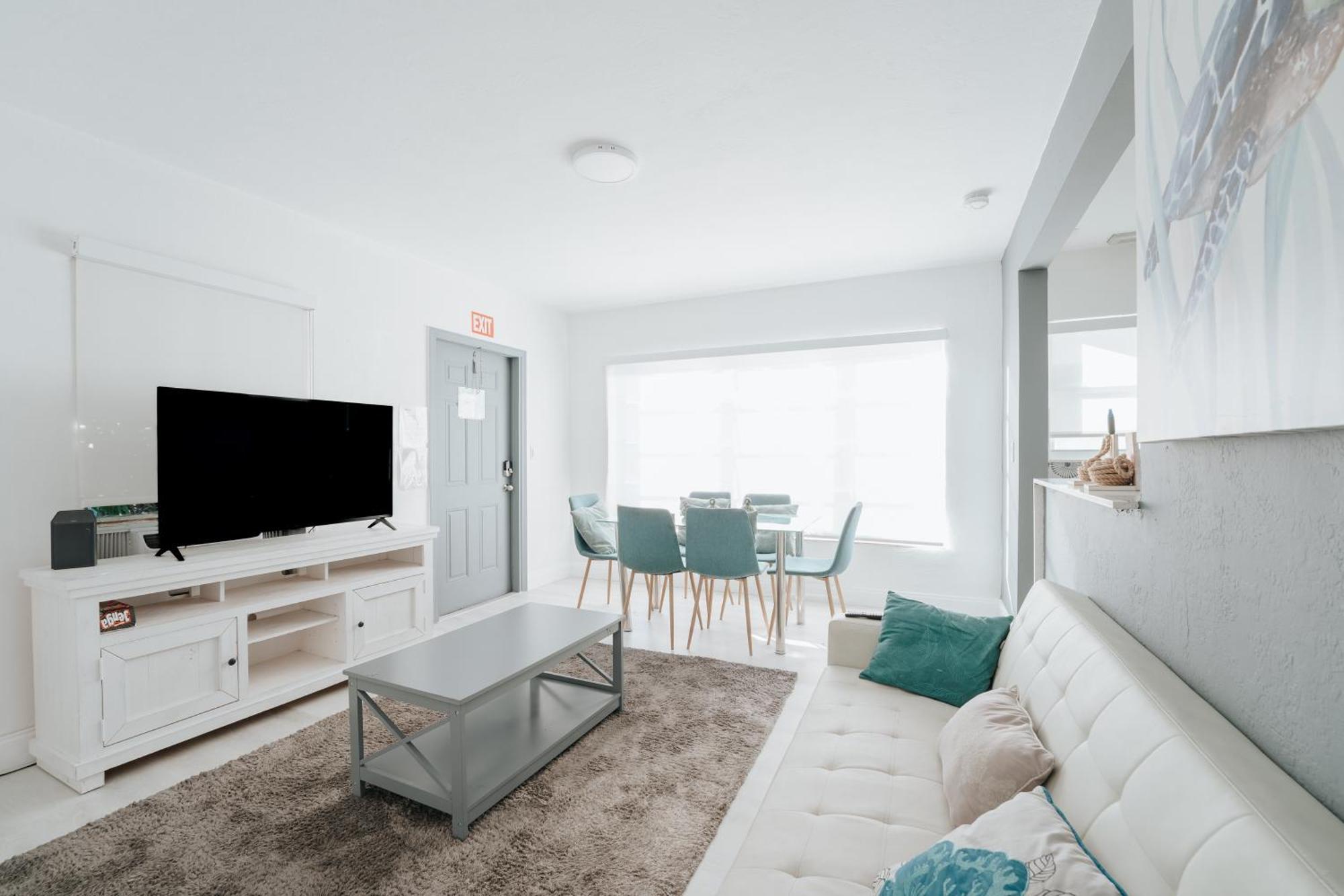Praia Hotel Hollywood Eksteriør bilde